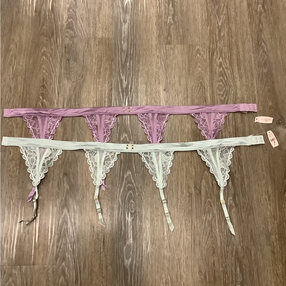 NWT**-VICTORIA’S SECRET Purple and Blue 2-pc Lace Garter Set | OFFERS WELCOME! - Picture 2 of 5
